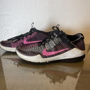 Nike Womens Air Zoom Fearless FK 2-AA1214-004 Pink Running Shoes Sneakers Sz 8